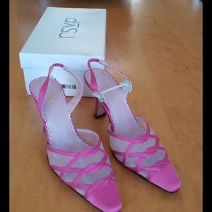 RSVP fuchsia heels